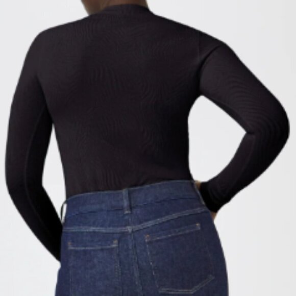 NWT - SPANX - Seamless Swirl Long Sleeve Shirt - Very Black - Size: Large - Picture 5 of 5